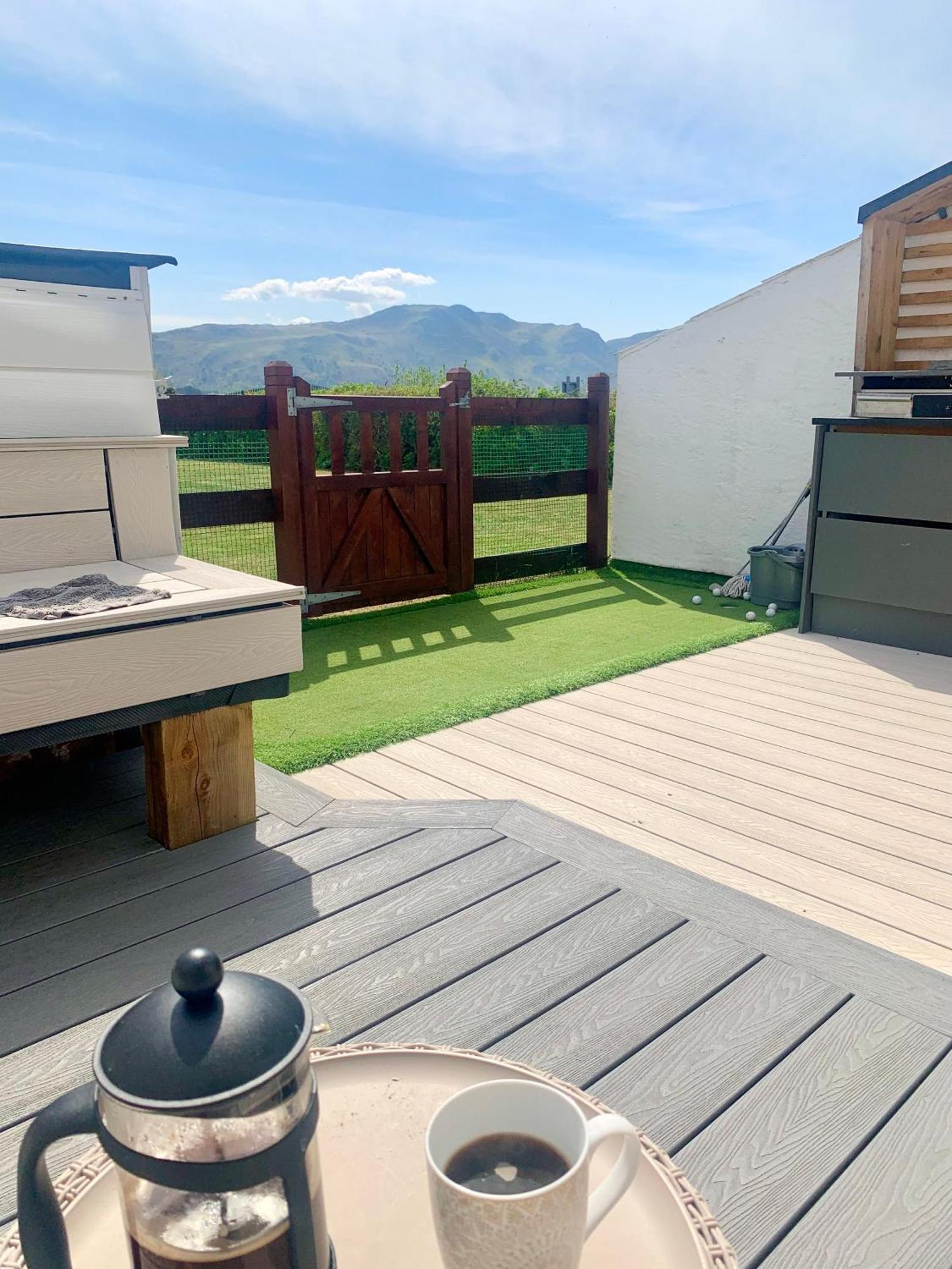 3 Bedroom Deganwy Sea View Beach House Ll31 Esterno foto